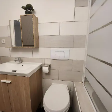 Apartman Spacieux 2 Chambres, Paisible *