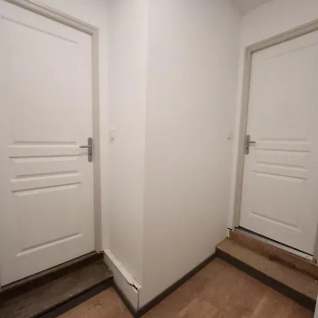 Spacieux 2 Chambres, Paisible Bar-le-Duc