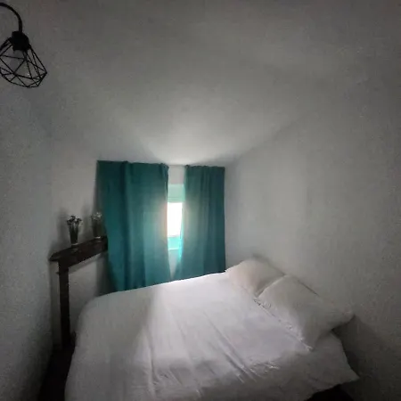 Spacieux 2 Chambres, Paisible Apartman